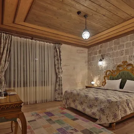 Bed & Breakfast Elevres Stone House 4*