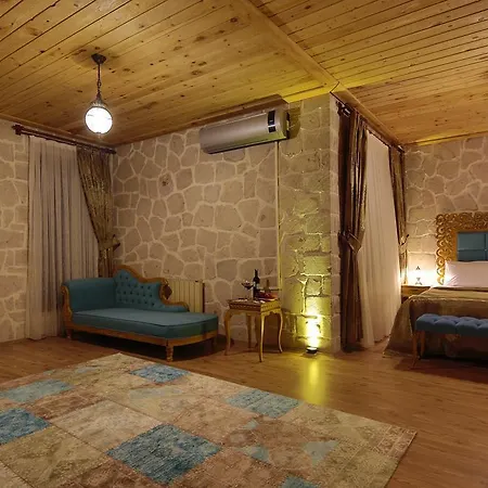 Bed & Breakfast Elevres Stone House