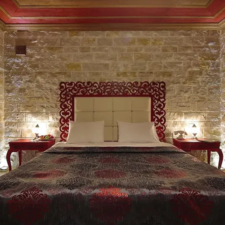 Bed & Breakfast Elevres Stone House 4*