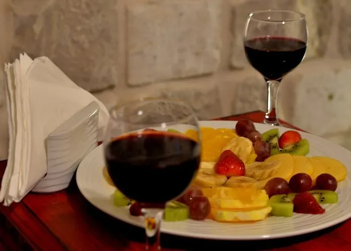 Elevres Stone House 4* Ургуп